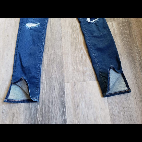 Lolita Skinny Jean With Side Slit Hem. - Picture 6 of 8